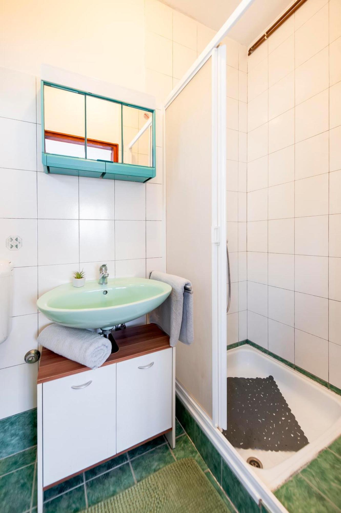 Apartments And Room Silvana Rovinj Exterior photo