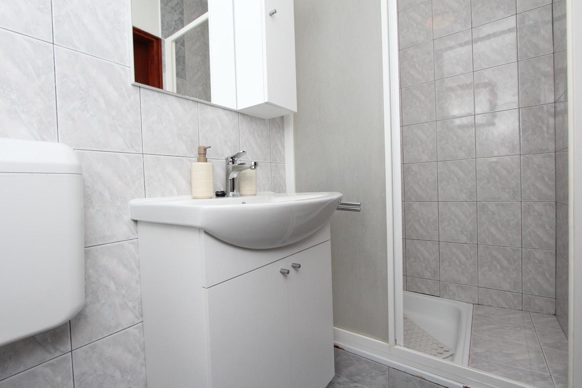 Apartments And Room Silvana Rovinj Exterior photo